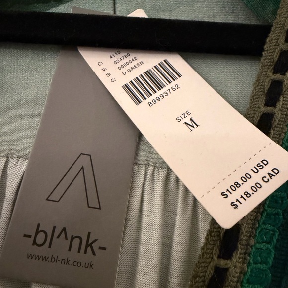 Anthropologie Blouse - Floral with Embroidered V-Neck - Green, Pink, off White - Picture 5 of 5